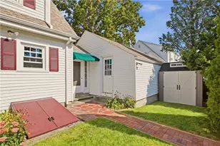 8 Fort Hill Rd, Bristol, RI 02809 - Photo 38