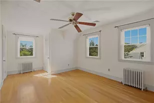8 Fort Hill Rd, Bristol, RI 02809 - Photo 24