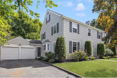552 East Avenue, Pawtucket, RI 02860 - Photo 2