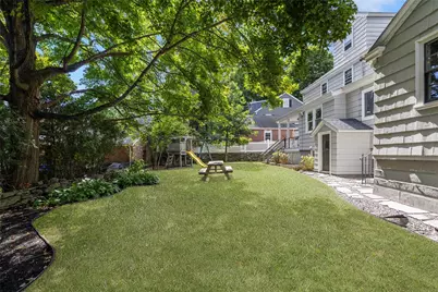 552 East Avenue, Pawtucket, RI 02860 - Photo 50