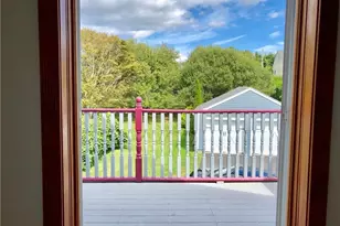 673 Aquidneck Ave, Middletown, RI 02842 - Photo 16