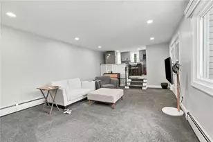 55 Boutwell St, Pawtucket, RI 02860 - Photo 20