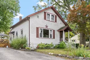 26 Rutherglen Ave, Providence, RI 02907 - Photo 1