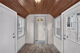 110 Bryant Rd, Cranston, RI 02910 - Photo 16