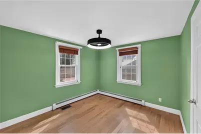 110 Bryant Road, Cranston, RI 02910 - Photo 8