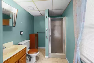 70 Northup St, Warwick, RI 02889 - Photo 26