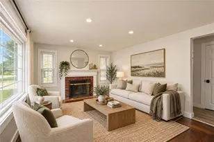 95 Harmony Ct, Warwick, RI 02889 - Photo 4
