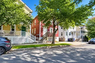 232 Power St, Providence, RI 02906 - Photo 1