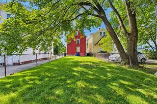 232 Power St, Providence, RI 02906 - Photo 6