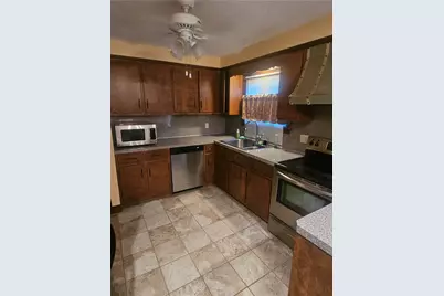 16 Brooks Farm Drive, Bristol, RI 02809 - Photo 12