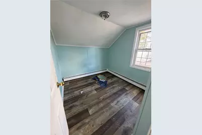 249 Pleasant Street, Pawtucket, RI 02860 - Photo 8