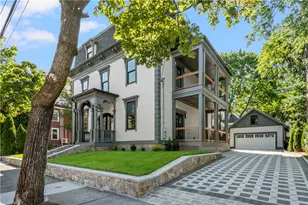 613 Angell St, Providence, RI 02906 - Photo 2
