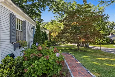 10 Milton Road, Barrington, RI 02806 - Photo 44