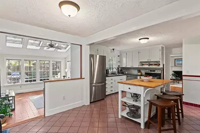 10 Milton Road, Barrington, RI 02806 - Photo 16