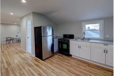 21 Ashton Street #3, Pawtucket, RI 02860 - Photo 2