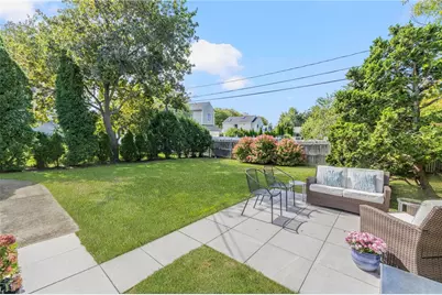 49 Keeher Avenue, Newport, RI 02840 - Photo 30