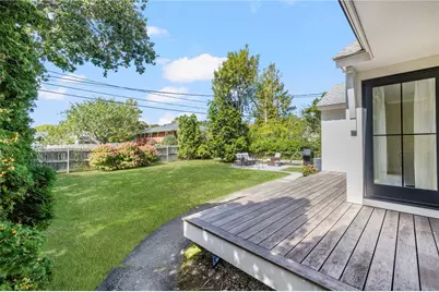 49 Keeher Avenue, Newport, RI 02840 - Photo 32