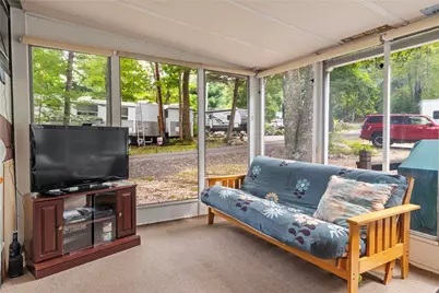 13 Newberry Street, Hopkinton, RI 02832 - Photo 10