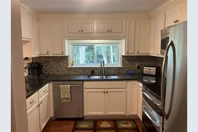 94 Coolspring Drive, Cranston, RI 02920 - Photo 10