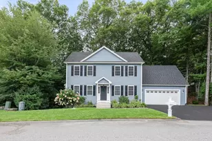 17 Clover Ct, Cumberland, RI 02864 - Photo 2