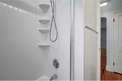 10 Pawtucket Avenue, East Providence, RI 02916 - Photo 18