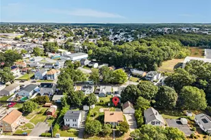10 Pawtucket Ave, East Providence, RI 02916 - Photo 34