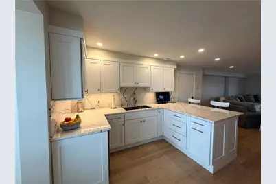31 Coddington #21, Newport, RI 02840 - Photo 24