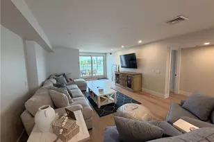 31 Coddington, Newport, RI 02840 - Photo 2