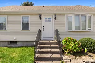 2640 Diamond Hill Rd, Cumberland, RI 02864 - Photo 4