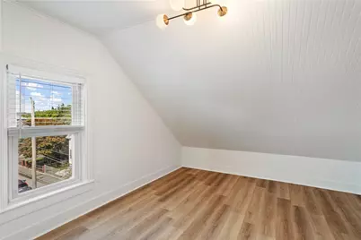 37 Lincoln Avenue #3, Bristol, RI 02809 - Photo 12