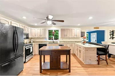100 Spring Water Drive, Woonsocket, RI 02895 - Photo 14