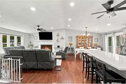 7 Cindy Circle, Johnston, RI 02919 - Photo 8