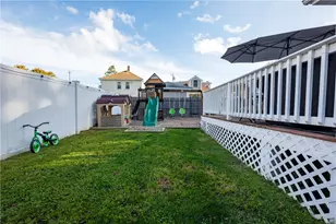 27 Cecile St, Lincoln, RI 02865 - Photo 32