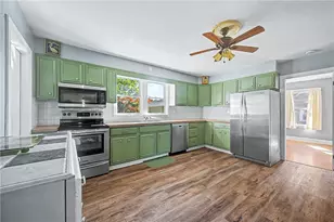 78 Newbury Ave, Woonsocket, RI 02895 - Photo 14