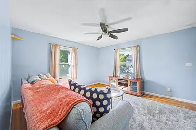 78 Newbury Avenue, Woonsocket, RI 02895 - Photo 10
