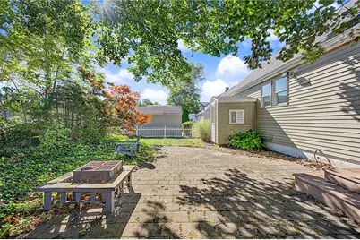 78 Newbury Avenue, Woonsocket, RI 02895 - Photo 22