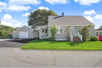 78 Newbury Avenue, Woonsocket, RI 02895 - Photo 2