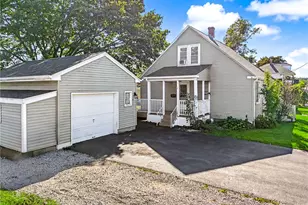 78 Newbury Ave, Woonsocket, RI 02895 - Photo 4