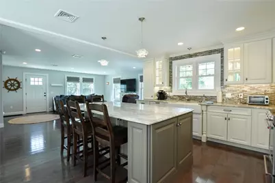 46 Bayberry Road, Narragansett, RI 02882 - Photo 8