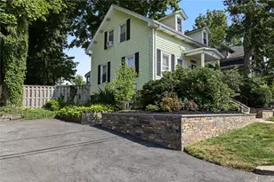 103 Lowden St, Pawtucket, RI 02860 - Photo 1