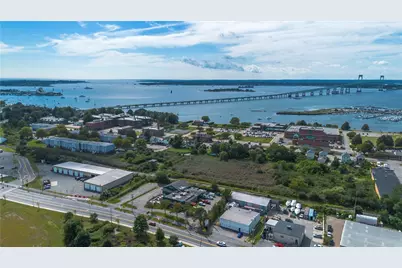 102 Connell Highway, Newport, RI 02840 - Photo 4