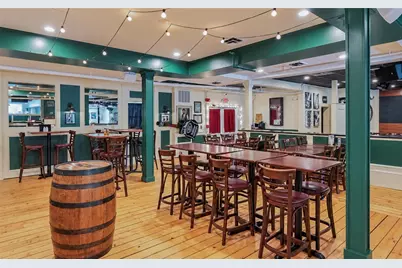 102 Connell Highway, Newport, RI 02840 - Photo 28