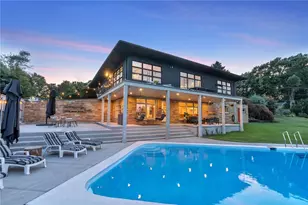 30 Circuit Dr, Cumberland, RI 02864 - Photo 1