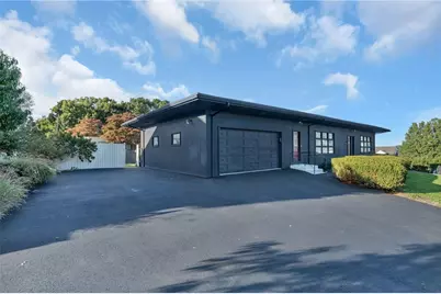 30 Circuit Drive, Cumberland, RI 02864 - Photo 2