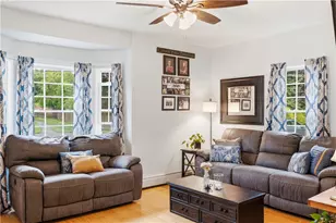18 Ave F Ave, Lincoln, RI 02865 - Photo 10