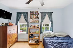 18 Ave F Ave, Lincoln, RI 02865 - Photo 18
