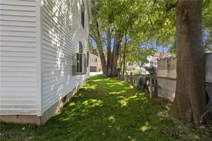 223 Jenckes St, Woonsocket, RI 02895 - Photo 48