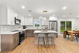 223 Jenckes St, Woonsocket, RI 02895 - Photo 4