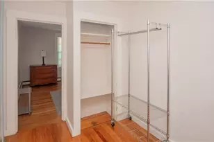 11 Young St, Newport, RI 02840 - Photo 10