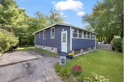 86 Oakside Street, Warwick, RI 02889 - Photo 2